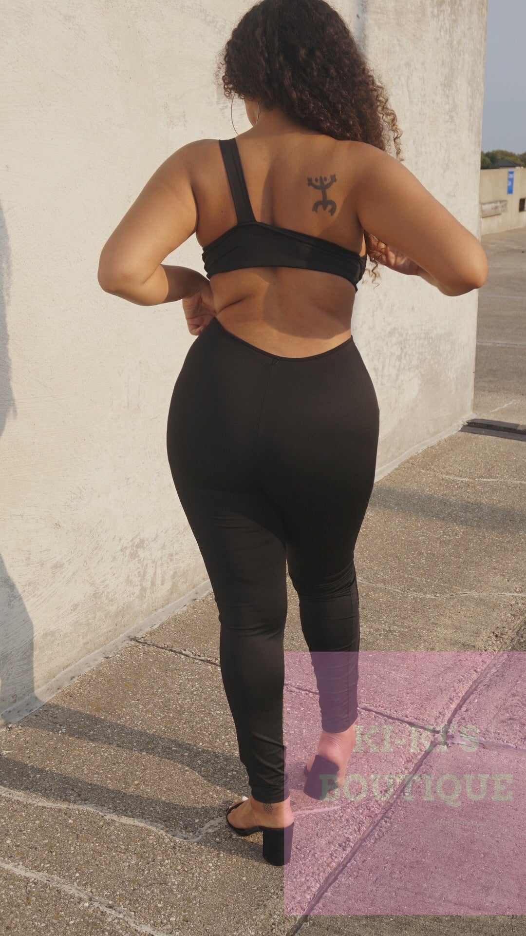 Show Stopper One Piece