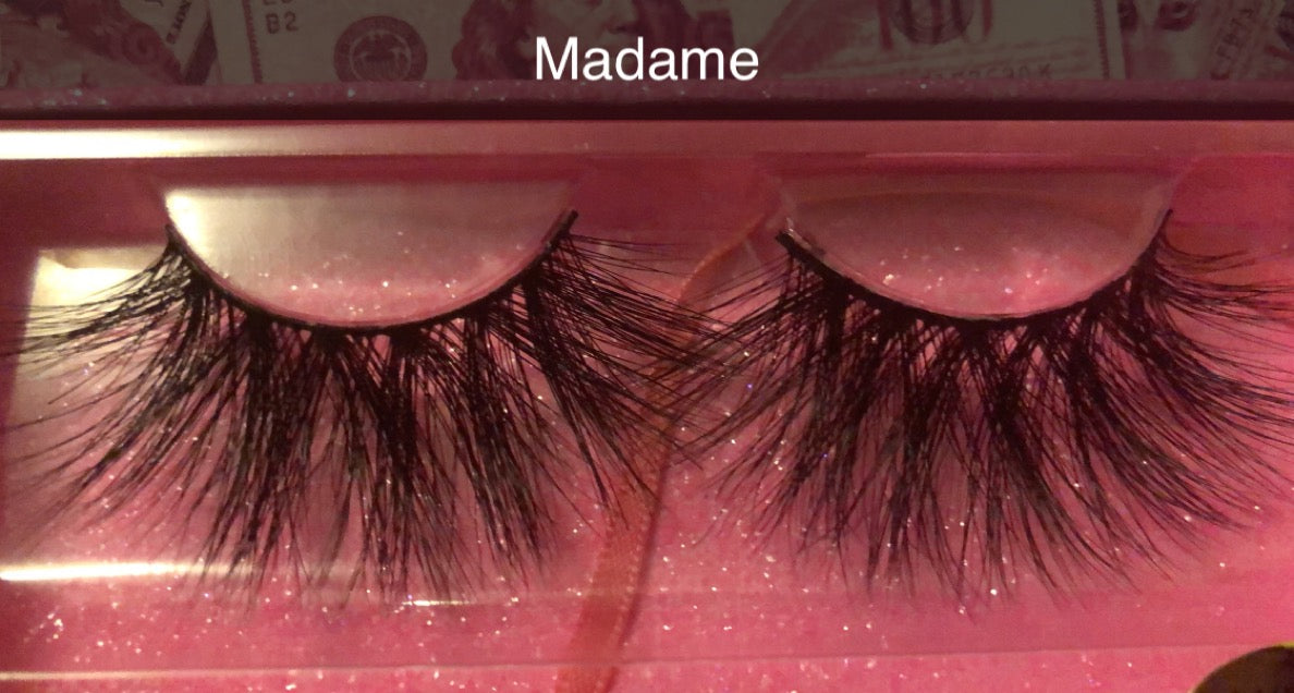 Bossy Lashes - Madame
