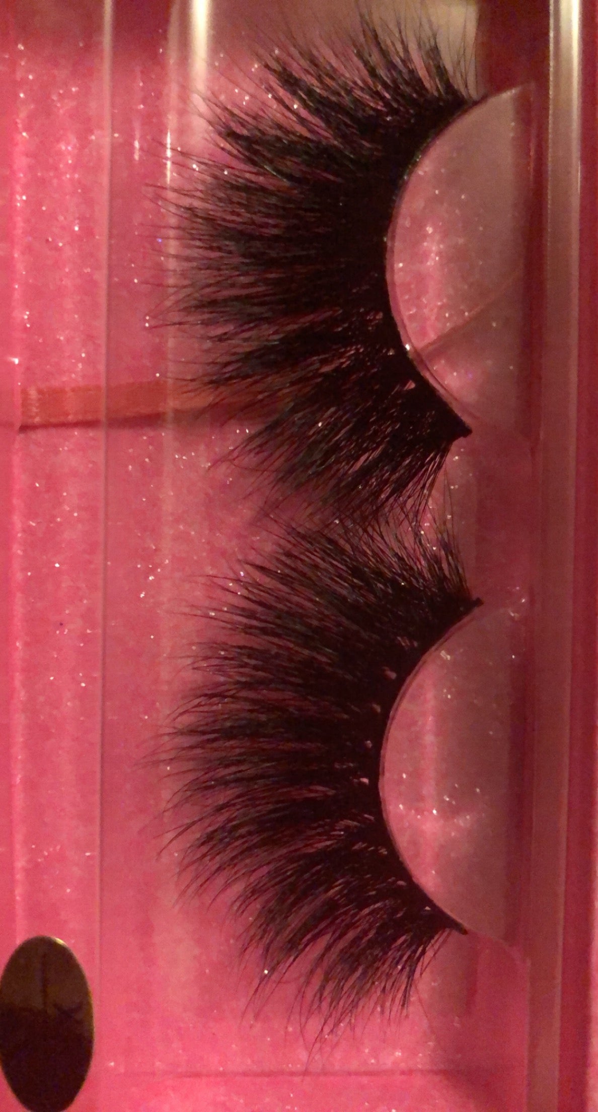 Bossy Lashes - Queenie
